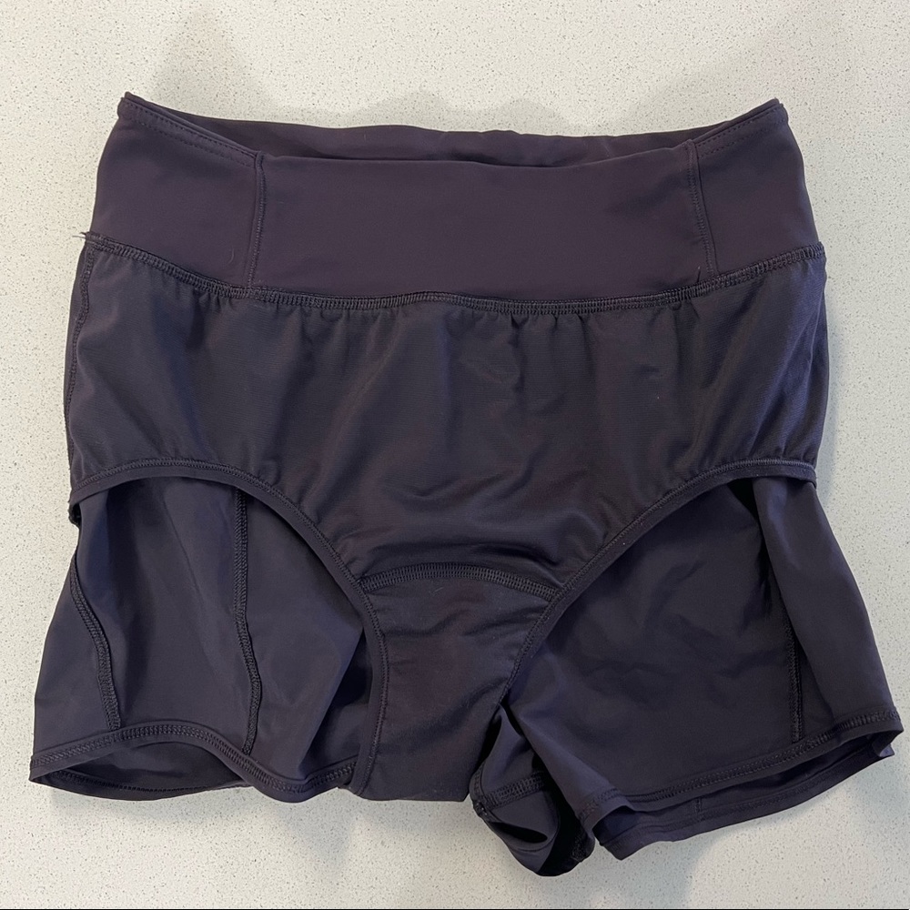 Lululemon High Rise Shorts - Picture 3 of 3